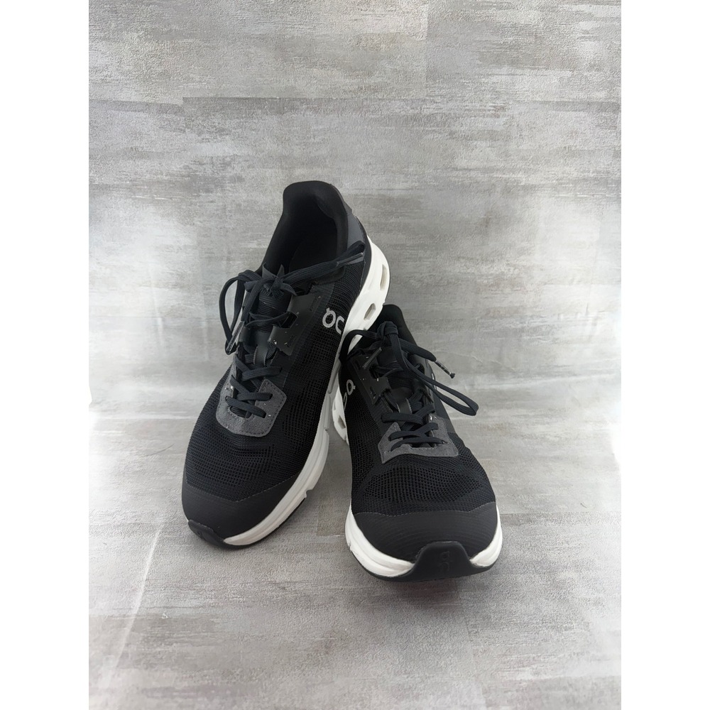 On Cloudflyer 4 Women Running Shoes Black White 87.98301 Size 9